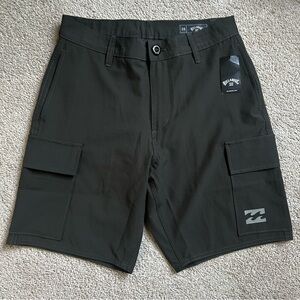 Size 28 Billabong Men's Quinn Hybrid Cargo Shorts Charcoal NWT